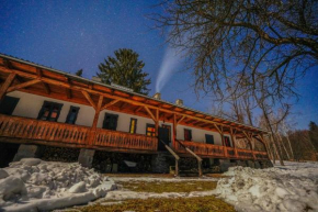 Dobrica Hunting Lodge